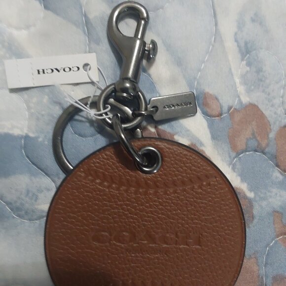 NWT Coach Leather Baseball Key Holder /Charm - Picture 4 of 8